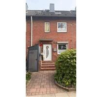 Reihenmittelhaus- Klassik trifft auf Moderne - Hamburg Schnelsen