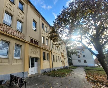 Foto - Wohnen & Sparen - Modernisierte 3-Raum-Wohnung mit Wohlfühlfaktor und idealem Grundriss