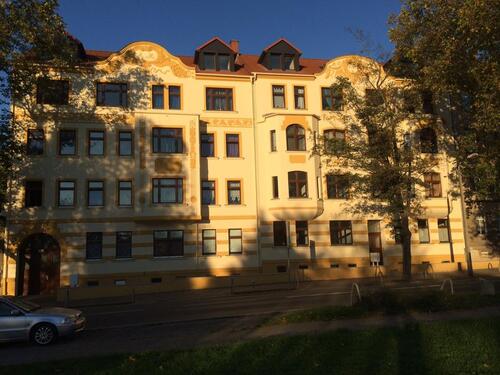 Foto - Helle 3-Zimmer-Wohnung mit Balkon, EBK und Stellplatz