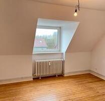 Herrliche Dachgeschosswohnung in ruhiger Lage - Kiel Neumühlen-Dietrichsdorf