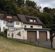 Zwei Häuser am Waldrand – ca. 380 m² Wohnfläche - Greifenstein