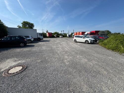 Foto - Freifläche in Bretten, ca. 2.517 m², geschottert