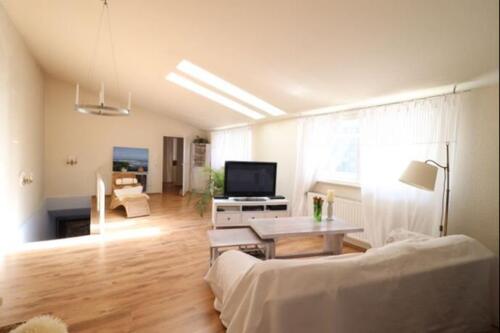 Foto - Wohn- und Geschäftshaus in zentraler Lage