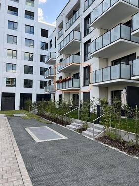 Foto - Neubau – hochwertige 2 Zi Whg 51 qm mit EBK + Südbalkon und Seezugang mit TG-Stellplatz