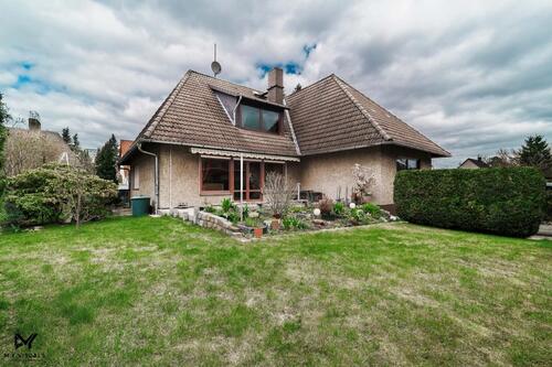 Foto - Haus mit Garten & EBK in Reinickendorf 