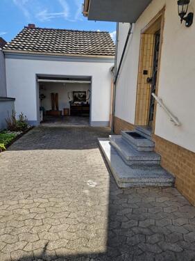 Foto - Einfamilienhaus zum Kaufen in Urmitz