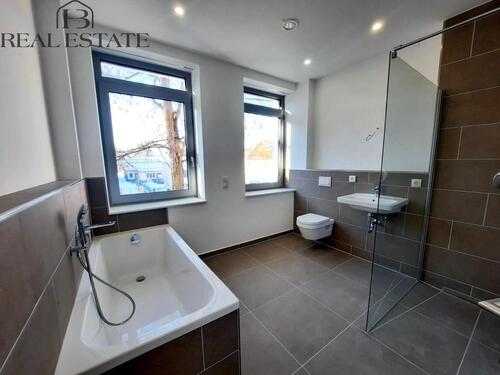 Foto - Moderne 3-Raum-Wohnung mit Balkon und viel Tageslicht !