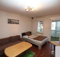 Helles, schön möbliertes Apartment in ruhiger und zentraler Lage - Fürth Südstadt