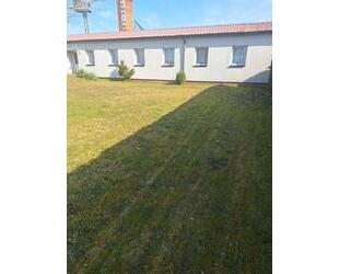 Reihenmittelhaus - 80.000,00&nbsp;EUR Kaufpreis, ca.&nbsp; 100,00&nbsp;m&sup2; in Neustadt-Glewe (PLZ: 19306)