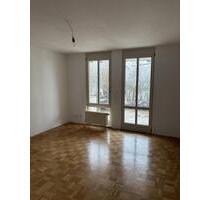 Attraktive 2,5-Zimmer-Terrassenwohnung im begehrten Frauenland - Würzburg