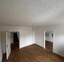 3 Zi KBB Niederlosheim - 830,00&nbsp;EUR Kaltmiete, ca.&nbsp; 89,00&nbsp;m&sup2; in Losheim am See (PLZ: 66679)