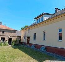 Großzügiges Familienhaus mit Einlieger-Gästewohnung 350qm - Löwenberger Land