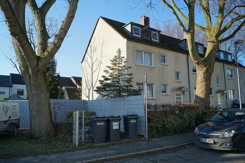 Foto - Gemütliche drei-Zimmer-Wohnung im ersten Obergeschoss in toller Umgebung!