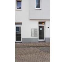 Bad Bergzabern-Zentrum: 1 Zimmer-Appartement teilmöbliert
