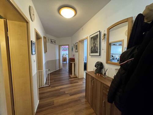 Foto - 6 Zimmer Erdgeschoßwohnung zur Miete in Lage