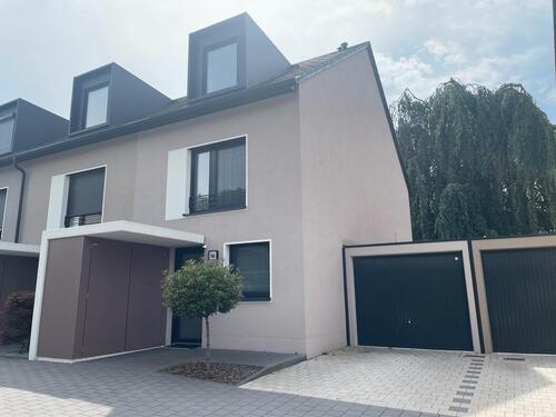 Foto - Provisionsfreies Reiheneckhaus in bester Lage