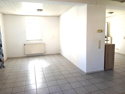 Foto - Haus zu vermieten - 1.695,00&nbsp;EUR Kaltmiete, ca.&nbsp; 215,00&nbsp;m&sup2;
