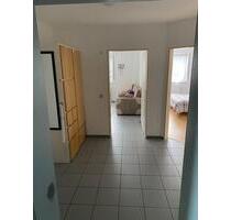 Modernisierte 2 ZKB Wohnung Souterrain in Osnabrück-Pye