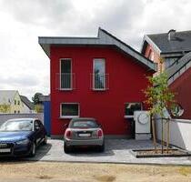 ArchitektenhausErstbezug 15.1.2026 3 Zi.,2 Terrassen und kleiner Garten - Linnich