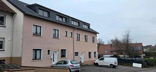 Foto - 8 Familien Haus 2x Garage 8 Stellplätze