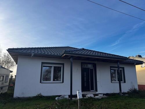 Foto - Haus zu verkaufen - 379.000,00&nbsp;EUR Kaufpreis, ca.&nbsp; 130,00&nbsp;m&sup2;