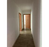 Stilvolles Wohnen in zentraler Lage – ideal für Paare oder Berufspendler, sofort frei - Lauta