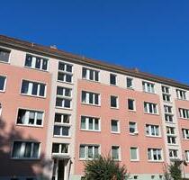 Helle 3-Zimmer-Wohnung mit Balkon ab sofort zu vermieten - An der Schmücke