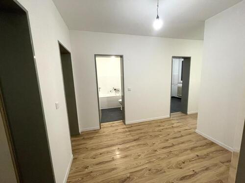 Foto - **Moderne, helle & frisch renovierte 2,5-Zimmer-Wohnung in Oberbarmen – mit Balkon & Aufzug**