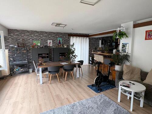 Foto - Schöne große 5 Zimmer Wohnung zu vermieten