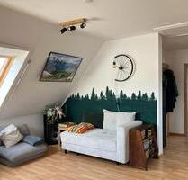 helle Dachgeschoss Wohnung mit Balkon - Bötzingen