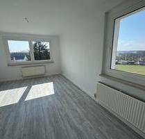 4‑Raum‑Wohnung mit 2 Bädern, großer Wohnküche & Balkon in Langena - Brand-Erbisdorf