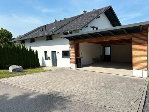 Foto - Moderne, neuwertige Doppelhaushälfte