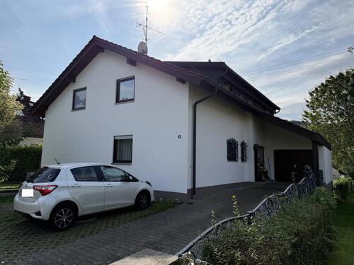Foto - Gepflegtes Zweifamilienhaus mit Garten zu verkaufen
