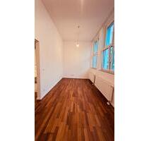 Helle, modernisierte 1-Zimmer-Wohnung mit ca. 25 m² – Erstbezug n - Saarbrücken Kieselhumes