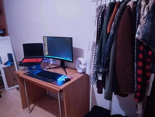 Foto - WG Zimmer (Septembre–Okt), möbliert ,Ab Sofort