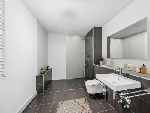 Foto - Live Central – Komfortables 3-Zimmer-Apartment mit Loggia und Balkon in den Colonnades