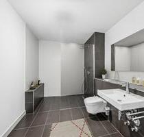 Live Central – Komfortables 3-Zimmer-Apartment mit Loggia und Balkon in den Colonnades - Berlin Mitte