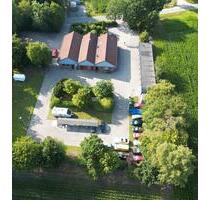 Stellplatz für PKW, Anhänger & Wohnwagen | 247 Überwachung - Wittmund