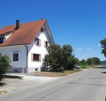 Wohnhaus mit 2 Wohnungen - 575.000,00 EUR Kaufpreis, in Rottenburg am Neckar (PLZ: 72108)