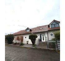 Wunderschöne EG-Wohnung - exklusiver Pool, Kamin & großem Garten - Arnstein