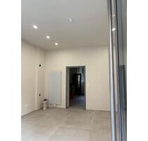 Raum zum vermieten als Gewerbe - 1.000,00&nbsp;EUR Kaltmiete, ca.&nbsp; 30,00&nbsp;m&sup2; in Nürnberg (PLZ: 90451) Eibach