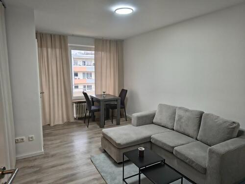 Foto - 1-Zimmer-Wohnung renoviert mit Balkon (Bogenhausen)