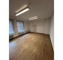 Bürofläche 130 m² in Weiden – zentral, barrierefrei, 3 Zimmer - Weiden in der Oberpfalz