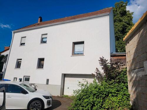 Foto - Einfamilienhaus Bischmisheim - 159.000,00&nbsp;EUR Kaufpreis, ca.&nbsp; 120,00&nbsp;m&sup2;