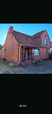 Foto - Handwerker Objekt, Einfamilienhaus mit Nebengelass