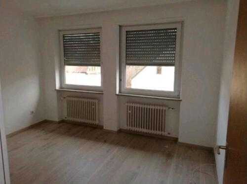 Foto - 5 Zimmer Etagenwohnung in Schiffweiler