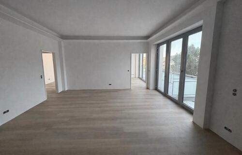 Foto - Erstbezug: Moderne barrierefreie 4-Zimmer-Wohnung in IS-Zentrum
