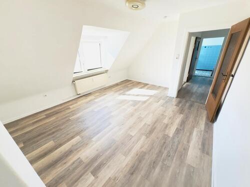 Foto - Dachgeschoßwohnung in Laatzen zur Miete