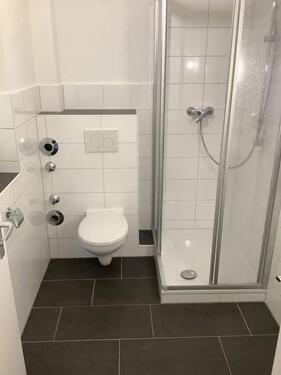 Foto - Sanierte 2 Zimmerwohnung mit Tageslichtbad