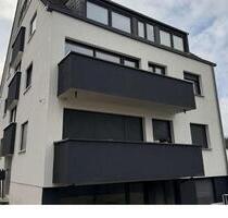 Sanierte Zwei Zimmer Wohnung in Köln - Küche - Balkon